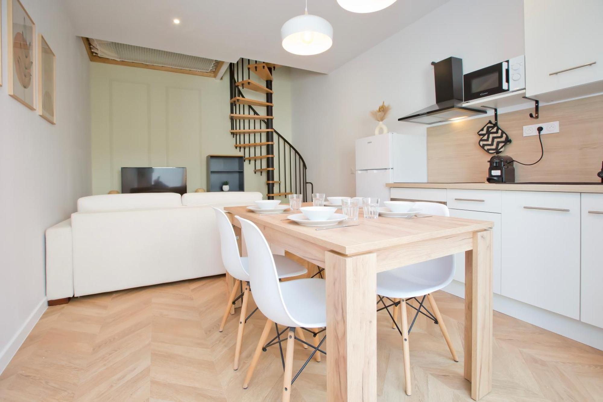 Montsejour - Magnifique T2 Avec Filet Suspendu Apartment Tarbes Exterior photo